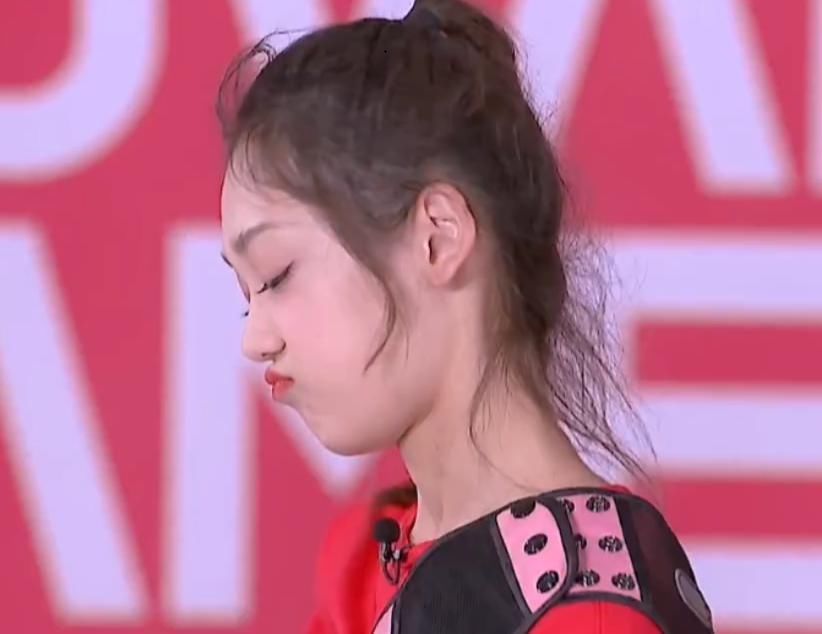 刘些宁|硬糖少女8月行程发布希林一般,陈卓璇优越,刘些宁比张艺凡厉害