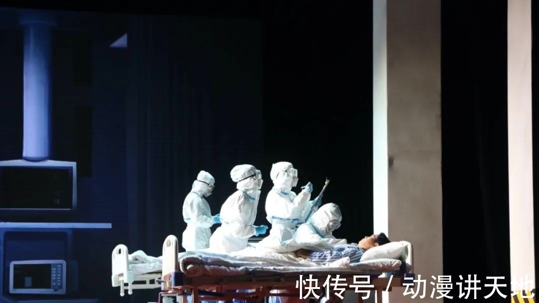 这群“不专业”的演员为什么让人哭了|好戏 | 医疗队
