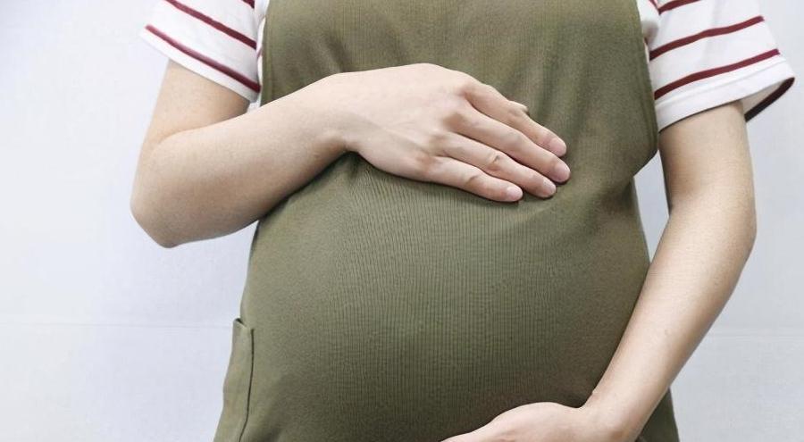 宝宝|孕妈出现这3种反应,这是胎宝宝在喊饿了,孕期要多注意