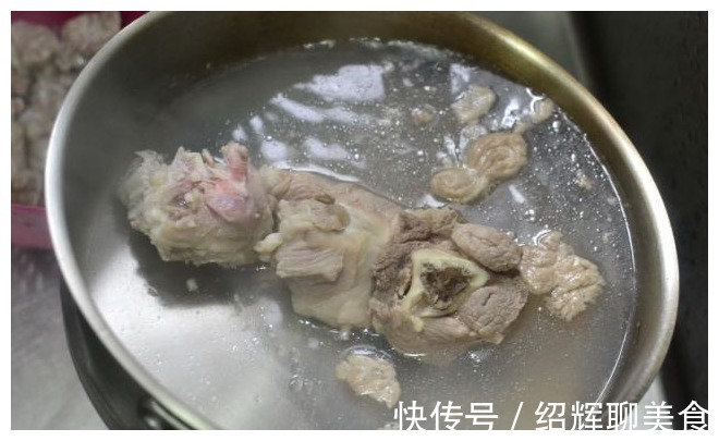 猪肺|夏天，吃鸡肉吃猪肉，不如吃这肉，润肺止咳又营养，才3块钱一斤