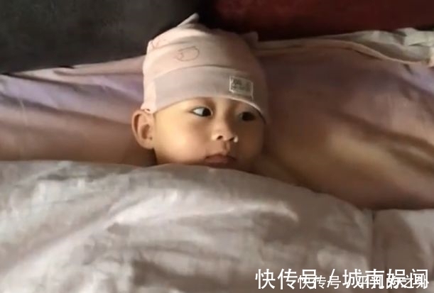 宝妈|宝宝表面淡定,不掀开被子,你还永远想象不到宝宝晚上经历了什么