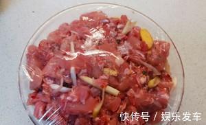 不一样的肉菜菜谱，干炒辣子兔丁，简单美味营养，超下饭，吃不够