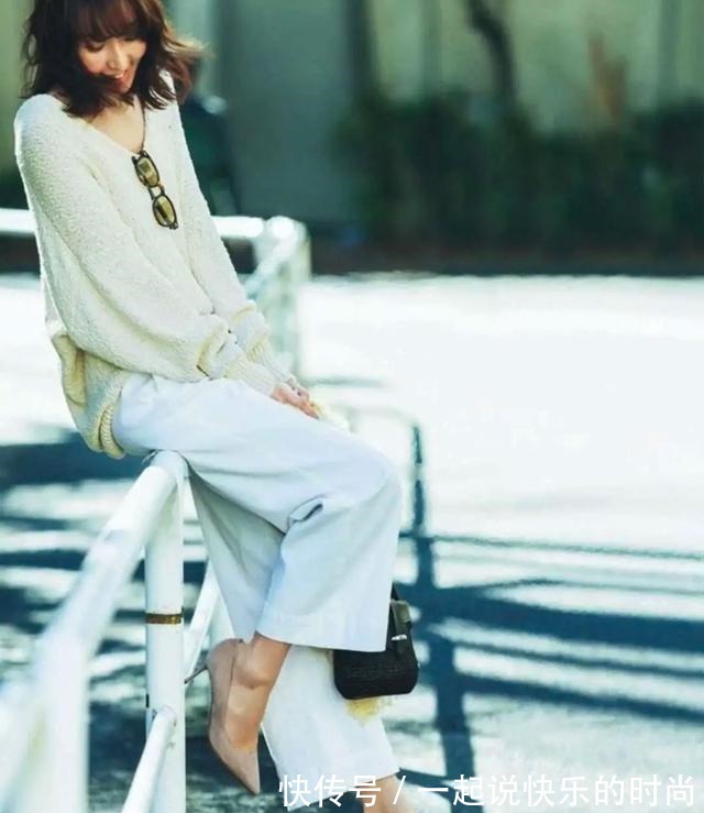 衬衣 看了日系博主的“5分钟”穿搭,出门再也不纠结,简约舒适省时间!