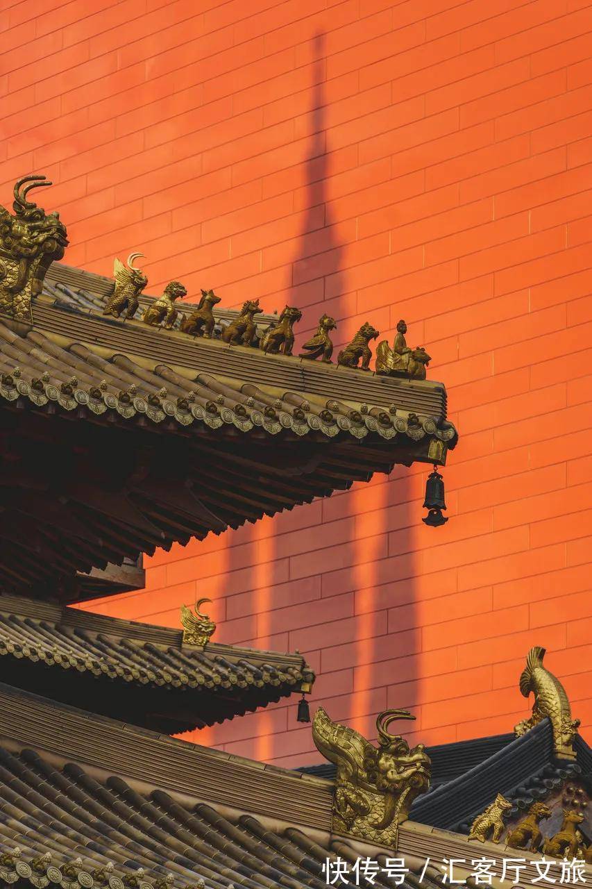 繁华|媲美纽约,比巴黎风情,“东方不夜城”去一次相当于环游世界