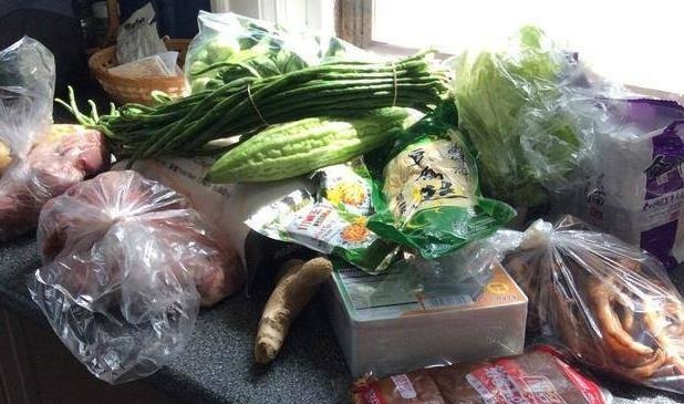 婆婆来家两天,家里的塑料袋全不见了,这种做法真高级,必须晒晒