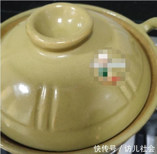 下酒最馋它，倒半瓶酱油，不加一滴水，越焖越香，馋到流口水