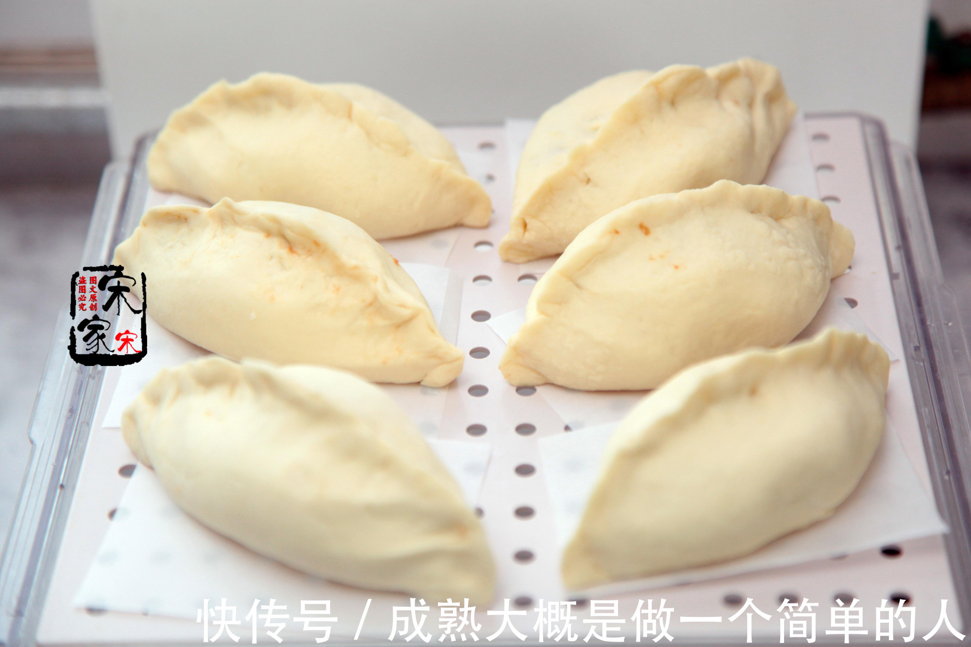 多汁又抱团的包子馅儿怎么调老厨师这做法太狠了,怪不得好吃!