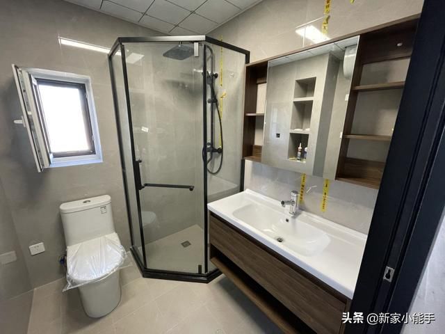 一家人|辛苦大半年终于完工，打造原木风效果，卫生间做干湿分离很实用