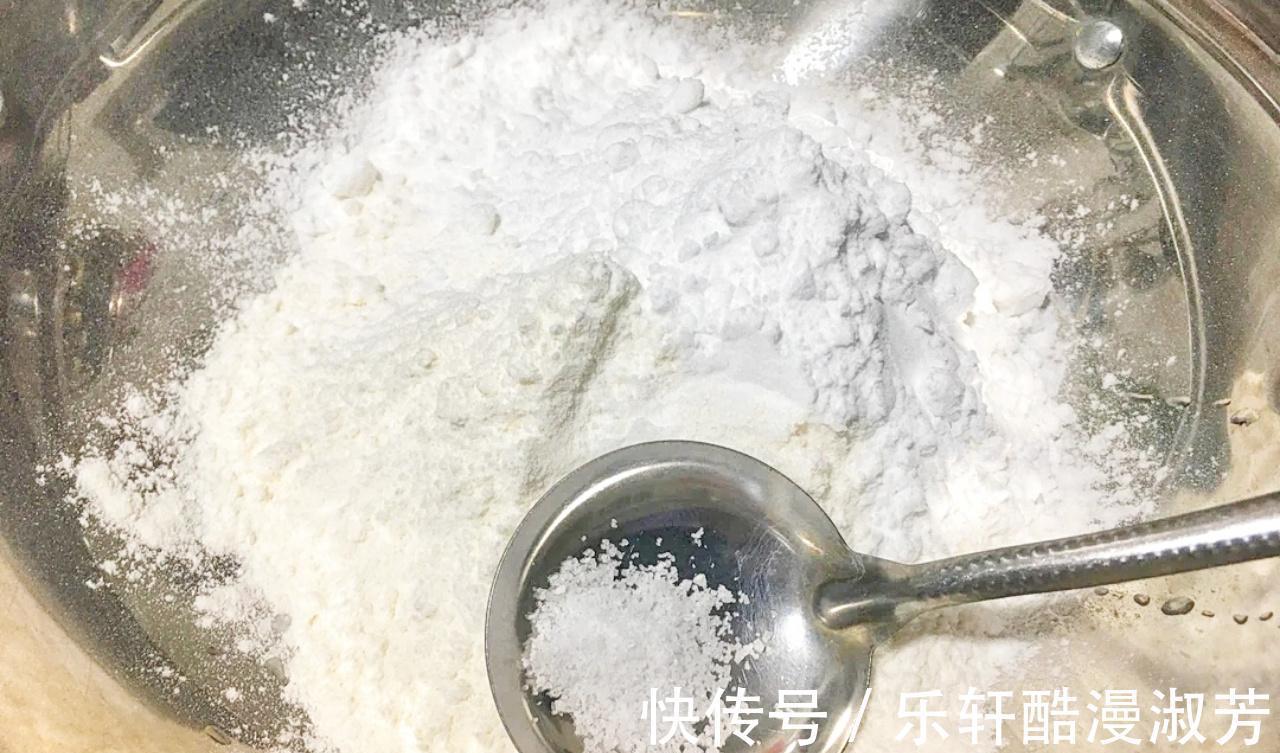 掌握“3个要点”，自制凉皮比买还好吃，清热解暑，赶走夏日燥热