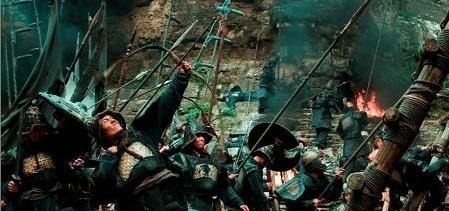 打仗|古代打仗的时候,为什么站在第一排的士兵,反而存活率高