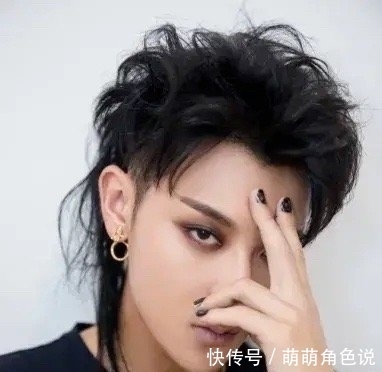 小鲜肉|越来越精致的小鲜肉们:戴手膜、化浓妆,比女生更在乎形象