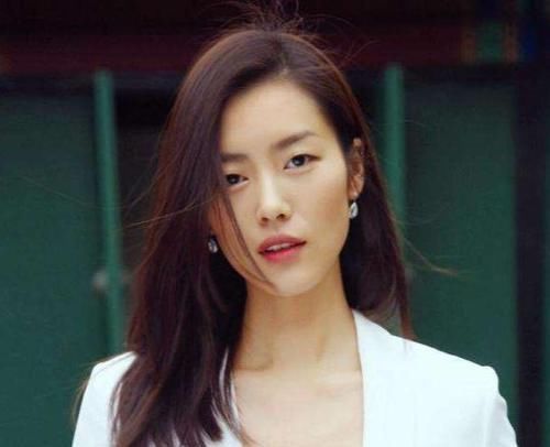 女人的“眼型”一般分为这五种，狐狸眼很少见，丹凤眼最美