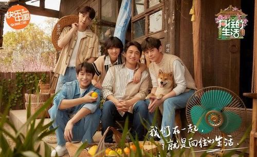 請吃飯的姐姐|《請吃飯的姐姐》姐姐們極力挽救也無法掩蓋節目的“尬”！