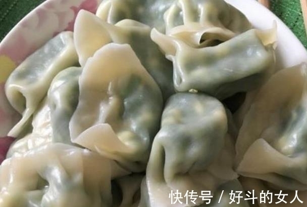 难吃|韭菜馅饺子,最好不要放两种调料,不仅不能调香还会变难吃