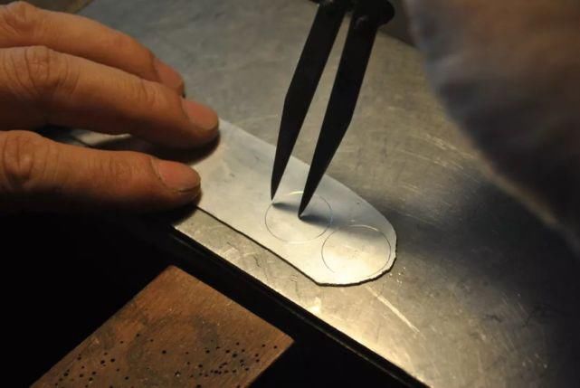 可拆|这件暗藏机关的项链,又变手链的可拆搭扣