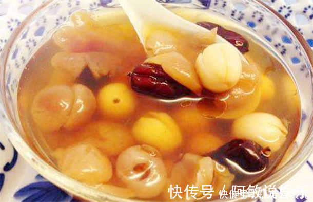 潘医师|失眠多梦,半夜睡不着中医推荐4碗“安神汤”,定心镇静睡得香