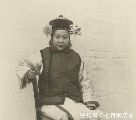 容貌|清朝有钱人的太太并不是貌美如花，看看真实的容貌
