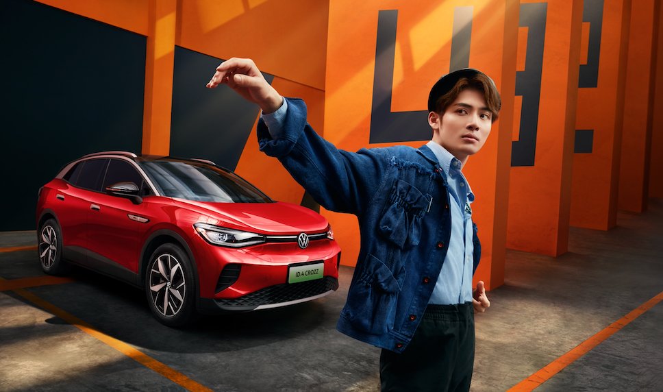 2021，汽车品牌也开始“进军饭圈”了