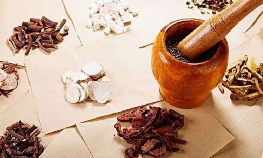服用|中药用错也伤身?4种中药不适合长期服用,记得告诉家里人