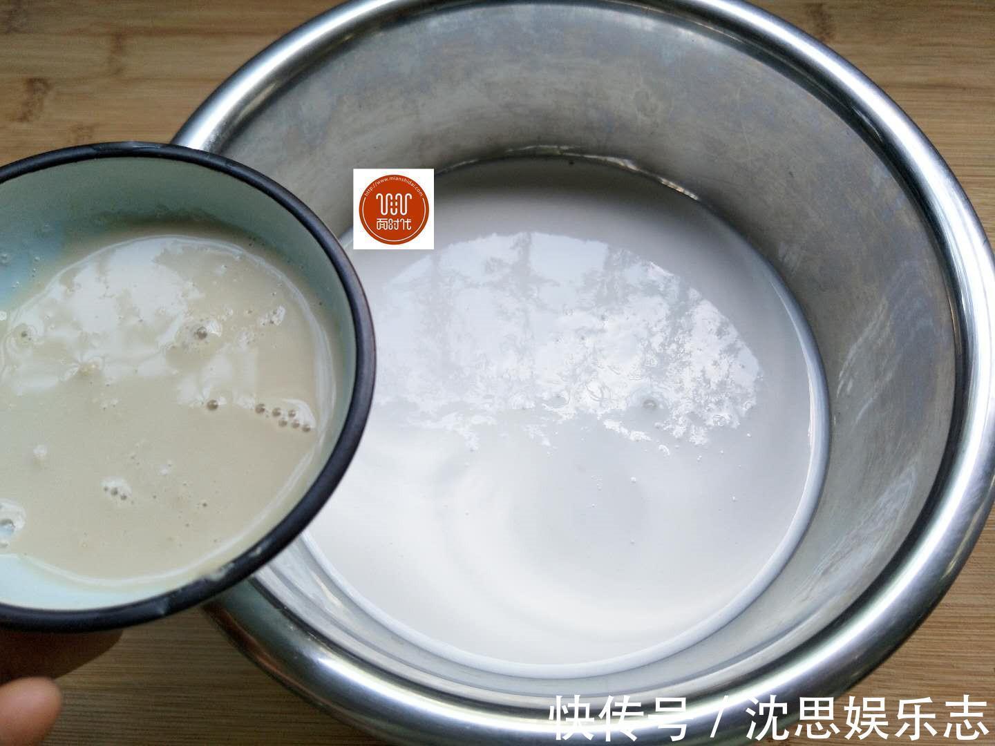 大米糕别买了，做法和比例都告诉你，香甜蓬松比蛋糕还好吃！