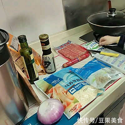 披萨pizza～这样做，解馋堪比红烧肉