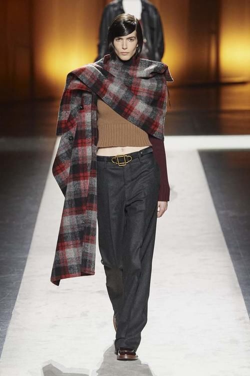 哪些颜色可以搭配在一起？盘点秋冬5个经典搭配：颜色搭配分析