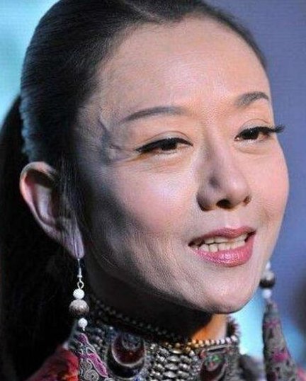 摘下|她是《射雕英雄传》中梅超风,10年不摘帽子,摘下令人感慨颇多