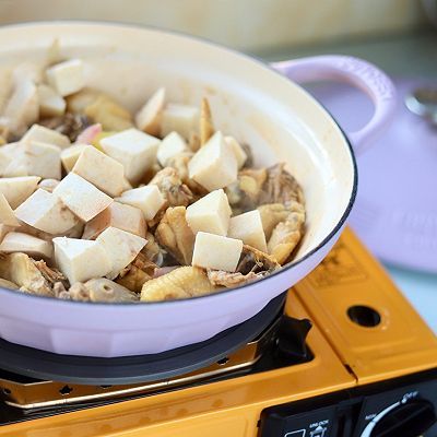 珐琅|谁说小白不能做硬菜？可乐芋头炖鸡，零难度超下饭