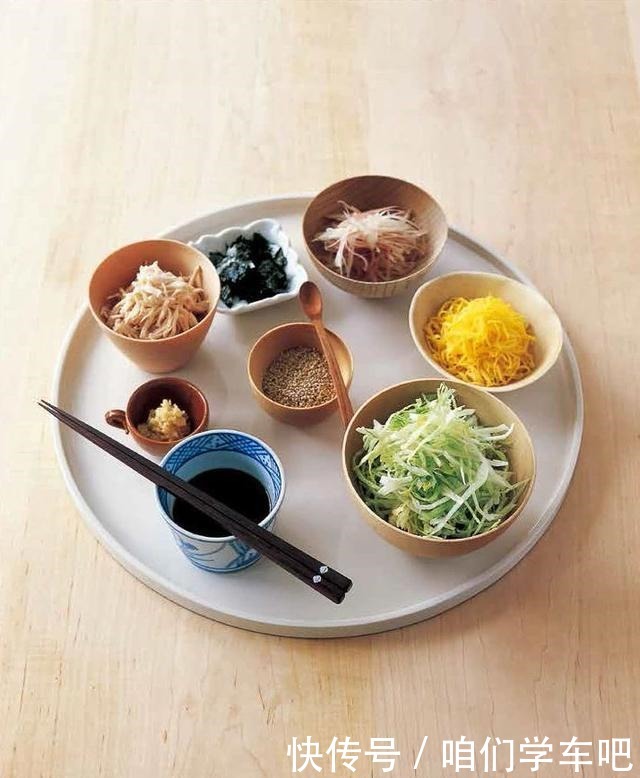 看完日本主妇晒出的一日三餐,生活从来都不缺少“仪式感”