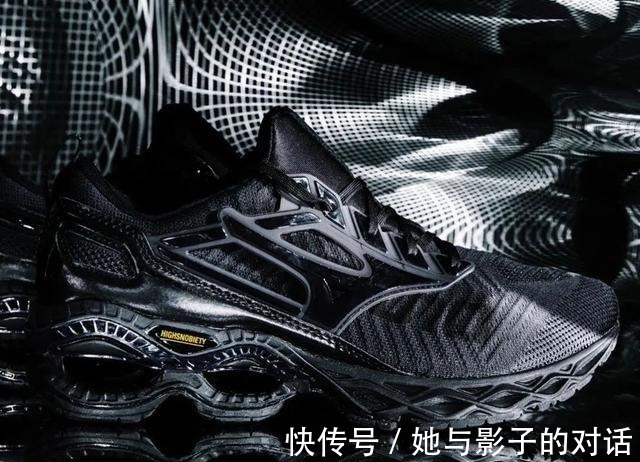 sky|后 Kiko 时代,美津浓才是最被低估的跑鞋之王!