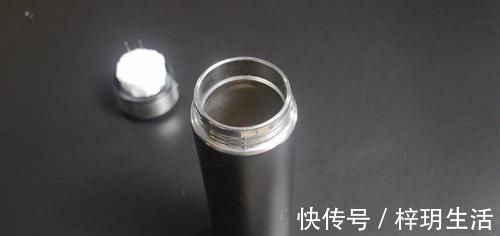 家里有保温杯的要留意, 我也是刚知道, 看完抓紧告诉家里人还不迟