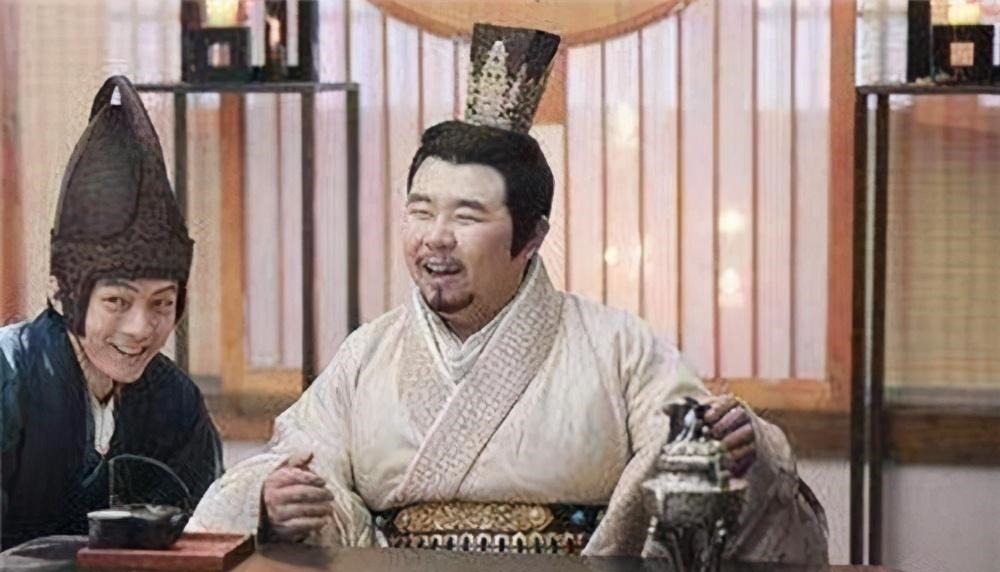 当作|他做王爷时被当作猪来羞辱,登基后动手报复,12个儿子没一个亲生