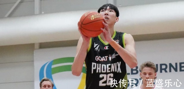 克里克|場(chǎng)均12分+10籃板！站帽對(duì)手！周琦征服鳳凰全隊(duì)，隊(duì)長(zhǎng)國王琦！