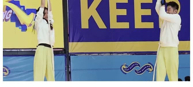 b看了跑男“另類拔河”環(huán)節(jié)，才知道baby是最聰明的人