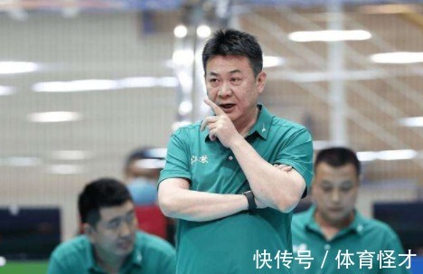 王宝泉|女排主帅没人去竞选?王宝泉放弃报名不参选,蔡斌本人意愿也不高