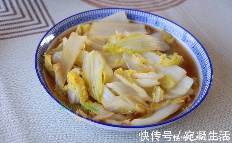 冬天的晚餐四菜一汤,只需30分钟,热乎乎端上桌,实惠又美味