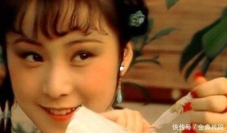 麝月$抄检大观园后,袭人为何要骂晴雯不是东西,一次本性的暴露