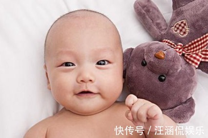 宝宝|孩子聪明不聪明,一岁前这三个表现就能看出来,你家孩子有吗