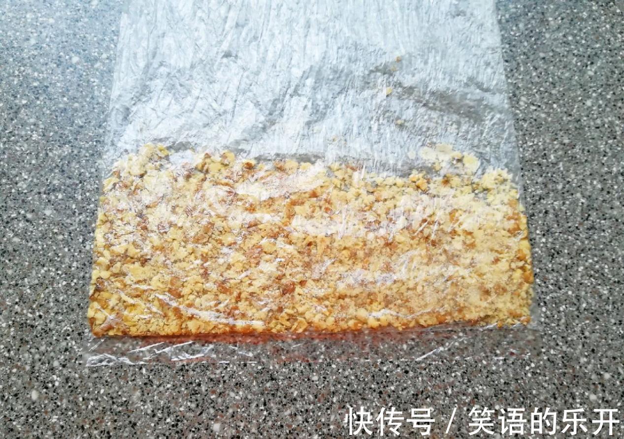 自制麦片芝麻核桃酥，低油低糖更健康，做零食也很不错
