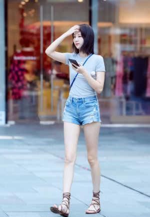 小个子简约穿搭,让你展现女人的精致,轻松应对这个酷热的夏季