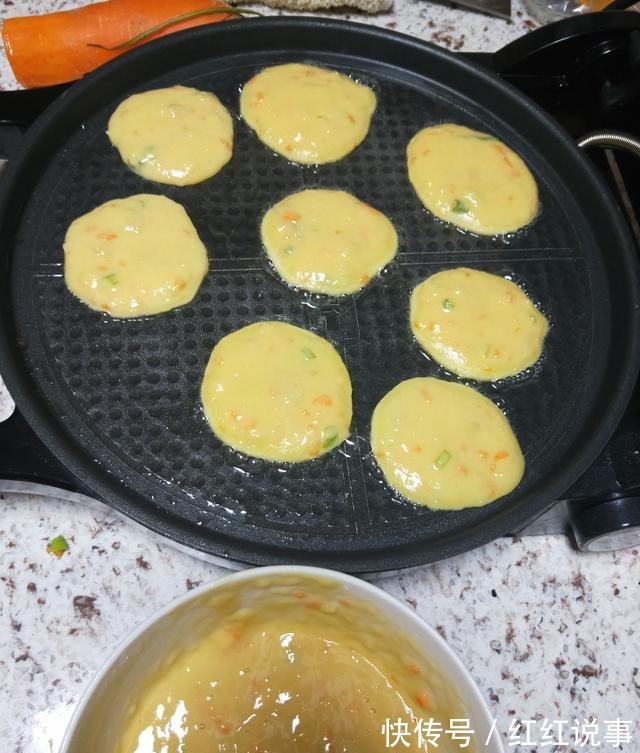 早餐别吃油条了，教你用土豆做早餐饼，外酥里软，健康营养！