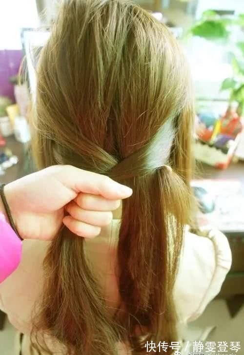 发型|2款简单的长发发型扎法,让你瞬间变得美丽动人