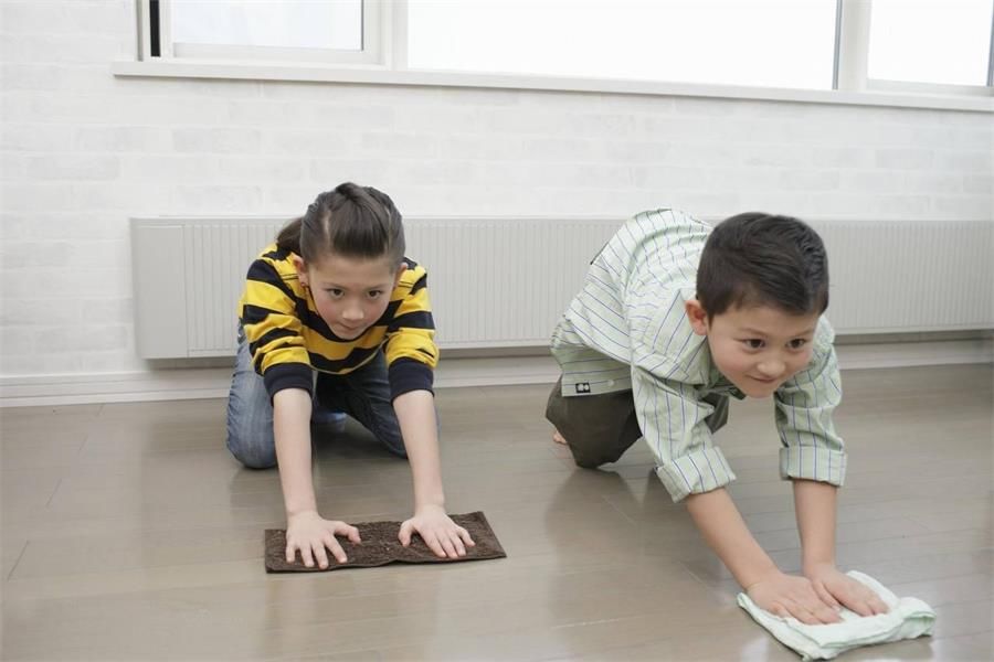 叶子|控制欲强的父母，他们教出的孩子会怎样？想想都让人心疼