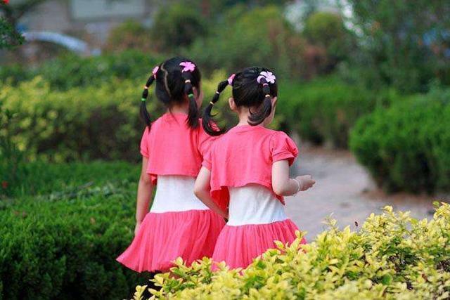 中国人|18年过去了,国内首例成功出生的5胞胎家庭,如今过得咋样了?