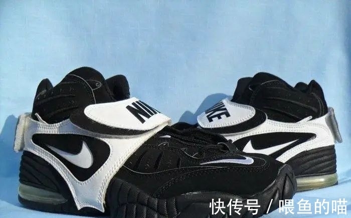 ambush 谁说中锋鞋不火?这双中锋鞋火到离谱!保罗也爱穿