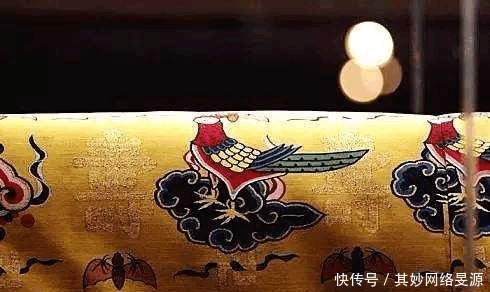 古代帝王龙袍中的密码 十二章纹到底是何方神圣?