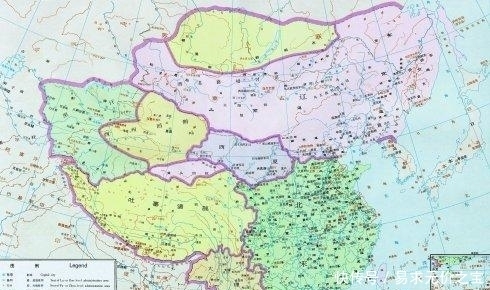 其它朝代都用两种以上颜色画中国古代版图，为何清朝只需一种