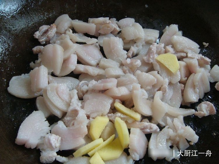 熬猪油，猪油最忌直接下锅，教你这3招，猪油嫩白不腥气真好吃