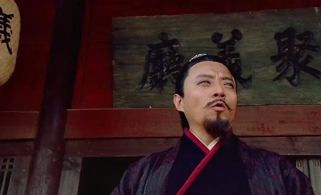 梁山泊|《水浒传》梁山好汉招安弊大于利,宋江真的不清楚吗?