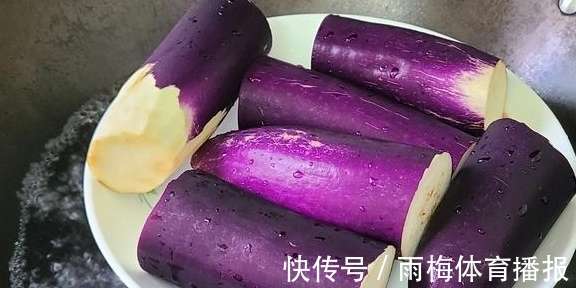 花生油|茄子这样做味道更香,教你一道蒜蓉茄子的做法,简单美味嘴馋就做